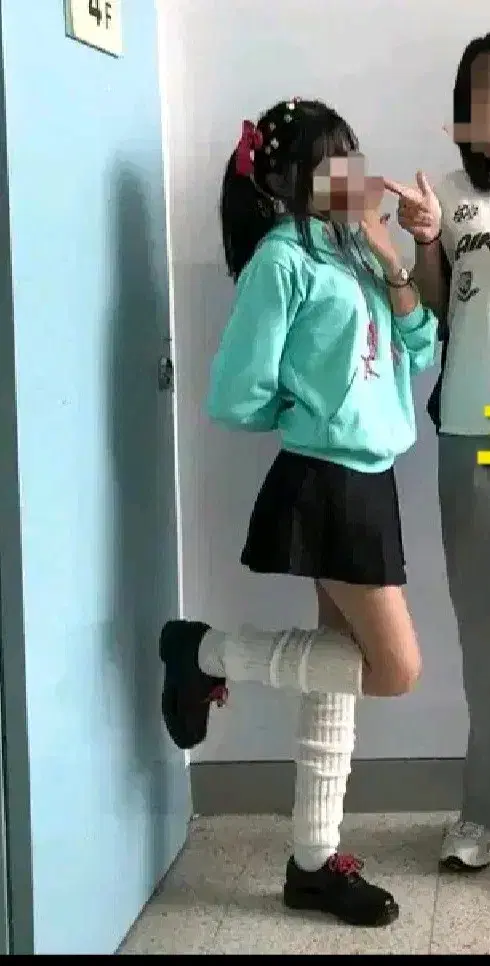 thumbnail-5